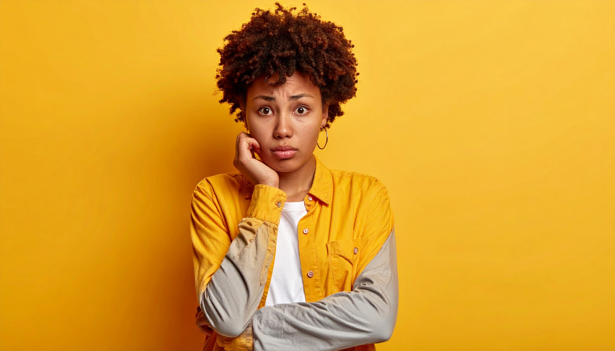 衛生管理者資格はやめとけと言われる理由を解説するイメージ